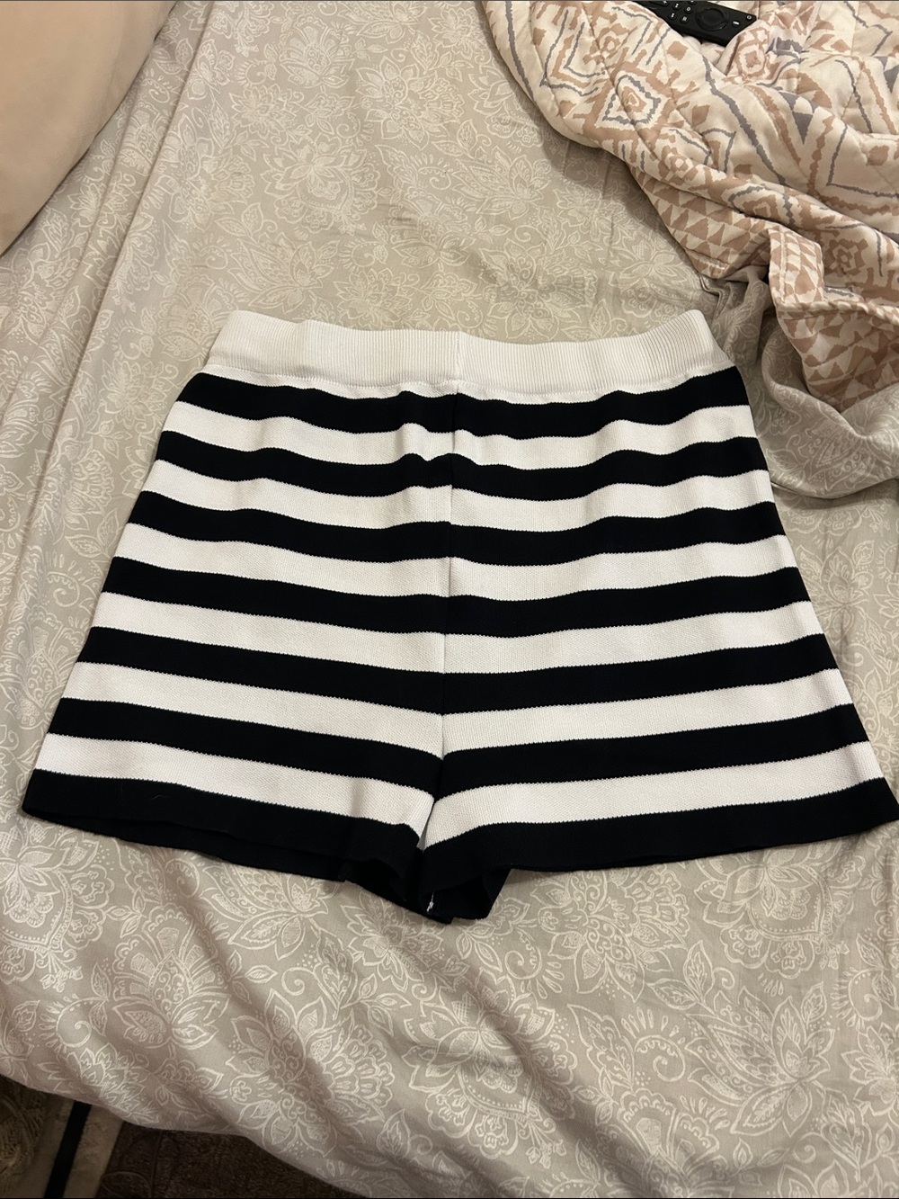 Striped Knit Bermuda Shorts - Black & White